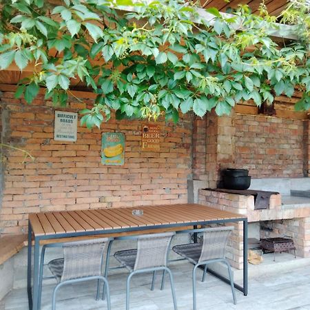 Vila Roxana Pangarati Ngoại thất bức ảnh