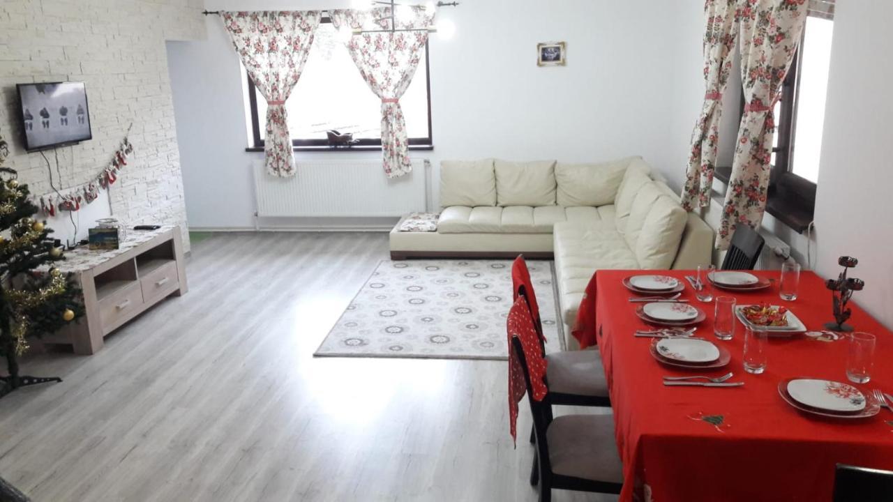 Vila Roxana Pangarati Ngoại thất bức ảnh