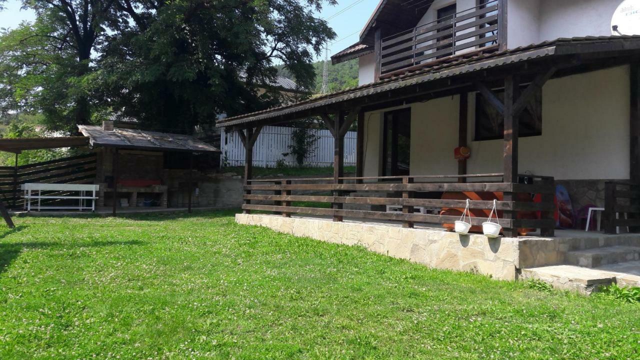 Vila Roxana Pangarati Ngoại thất bức ảnh